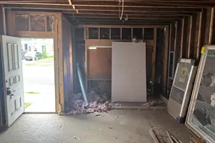 451 Carrier St NE, Grand Rapids, MI 49505 - Photo 9