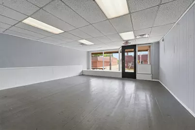 7 E Muskegon Street #B, Kent City, MI 49330 - Photo 5