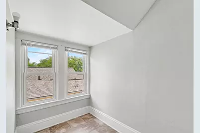 2041 Edgewood Avenue NE, Grand Rapids, MI 49505 - Photo 13