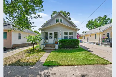 2041 Edgewood Avenue NE, Grand Rapids, MI 49505 - Photo 1