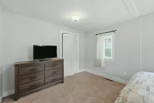 1629 Bristol Ave NW, Grand Rapids, MI 49504 - Photo 13