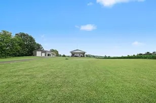 1527 W David Hwy, Ionia, MI 48846 - Photo 27