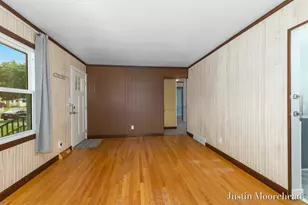 1552 41st St SW, Wyoming, MI 49509 - Photo 7