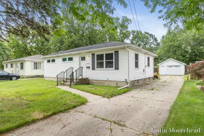 1552 41st Street SW, Wyoming, MI 49509 - Photo 1