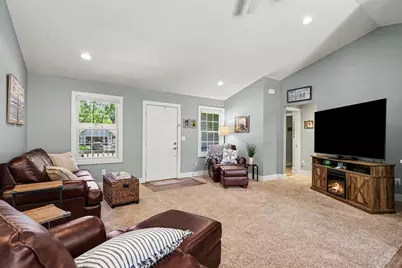 2560 Huron Trail #7, Muskegon, MI 49445 - Photo 15