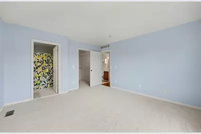 107 Commons Circle, Saline, MI 48176 - Photo 11