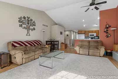 11409 N Lake Drive, Holland, MI 49424 - Photo 19