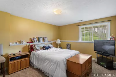 11409 N Lake Drive, Holland, MI 49424 - Photo 33