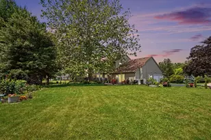 2199 Maple Park Dr, Ann Arbor, MI 48108 - Photo 3