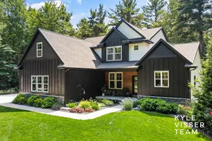 16500 Haven Woods Ct, West Olive, MI 49460 - Photo 3