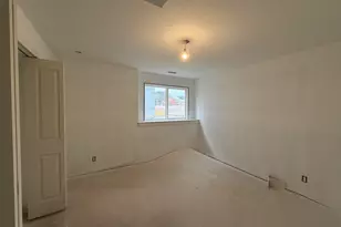 11701 Cherrybud Dr, Holland, MI 49424 - Photo 9