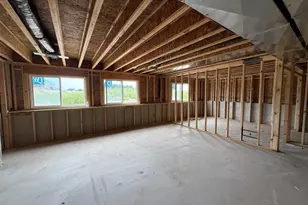 11701 Cherrybud Dr, Holland, MI 49424 - Photo 9