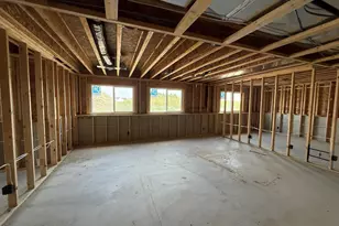 11701 Cherrybud Dr, Holland, MI 49424 - Photo 9