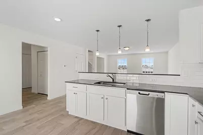 1037 Foxglove Avenue, Vicksburg, MI 49097 - Photo 5