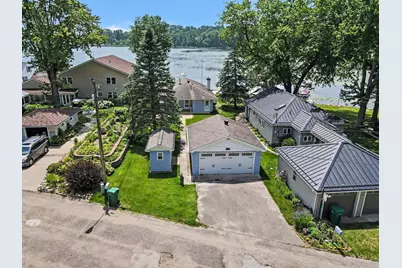 11169 Lakeshore Drive, Three Rivers, MI 49093 - Photo 5