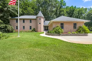 3439 Michael Ln, Saint Joseph, MI 49085 - Photo 1