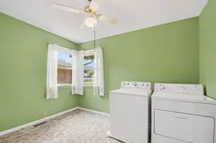 2176 Truman Dr, Benton Harbor, MI 49022 - Photo 15