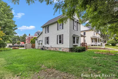 305 S Broadway Street, Hastings, MI 49058 - Photo 1