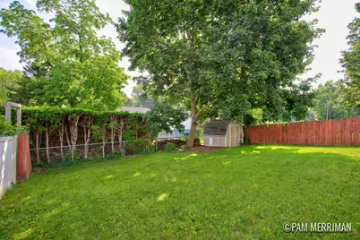 1735 Woodworth Street NE, Grand Rapids, MI 49525 - Photo 7