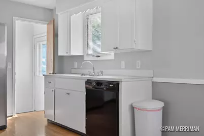 1735 Woodworth Street NE, Grand Rapids, MI 49525 - Photo 15