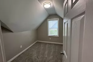 828 Isabella Ct SE, Grand Rapids, MI 49507 - Photo 21