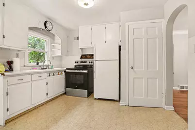 6439 Oakland Drive, Portage, MI 49024 - Photo 7