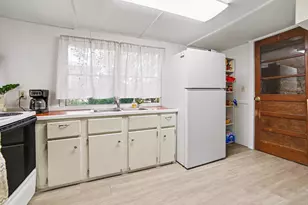 5648 W Johnson Rd, Ludington, MI 49431 - Photo 13