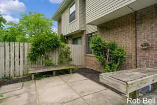 6223 Acropolis Dr SE, Grand Rapids, MI 49546 - Photo 37