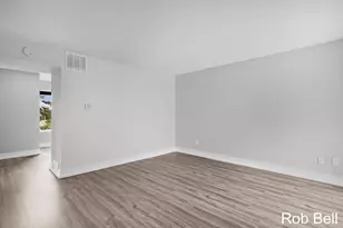 6223 Acropolis Dr SE, Grand Rapids, MI 49546 - Photo 9
