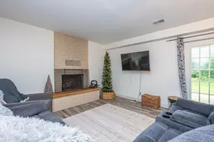 5975 Bonanza Dr, Stevensville, MI 49127 - Photo 17