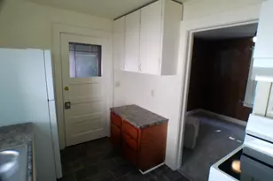 1614 Floral Ave, Jackson, MI 49202 - Photo 9