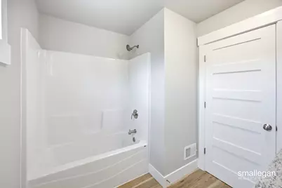 13881 Meadow Oak Drive NE, Greenville, MI 48838 - Photo 23