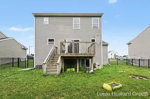 1041 Sunfield Dr, Holland, MI 49424 - Photo 25