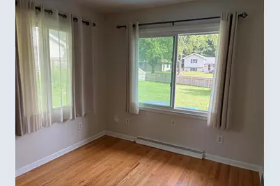 921 Par 4 Circle, Kalamazoo, MI 49008 - Photo 15