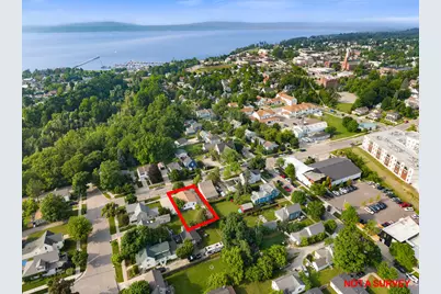 112 Fulton Street, Petoskey, MI 49770 - Photo 33