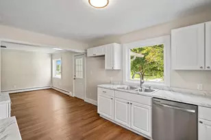 112 Fulton St, Petoskey, MI 49770 - Photo 9
