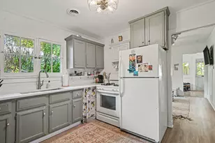 440 Park Ave, South Haven, MI 49090 - Photo 13