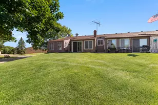 25352 Potomac Dr, South Lyon, MI 48178 - Photo 23