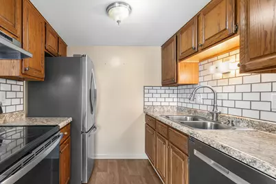 25352 Potomac Drive #7, South Lyon, MI 48178 - Photo 7
