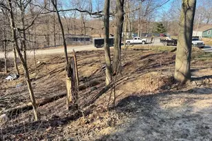8771 Chain O Lakes Dr, Delton, MI 49046 - Photo 23