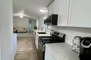8771 Chain O Lakes Dr, Delton, MI 49046 - Photo 9