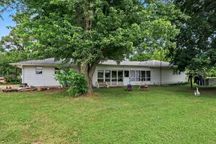 12090 M-40, Gobles, MI 49055 - Photo 25