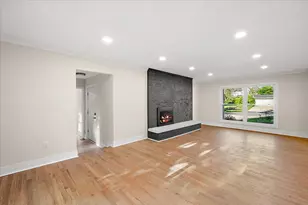7381 Cathedral Dr, Bloomfield Hills, MI 48301 - Photo 31