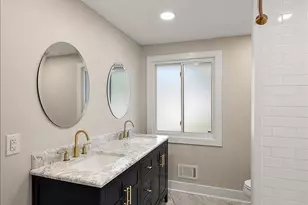 7381 Cathedral Dr, Bloomfield Hills, MI 48301 - Photo 61