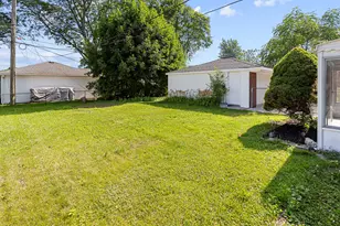 28852 Westfield St, Livonia, MI 48150 - Photo 43