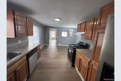 15163 Beech Daly Road, Taylor, MI 48180 - Photo 11