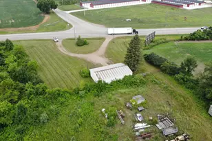 60515 US-131, Three Rivers, MI 49093 - Photo 1
