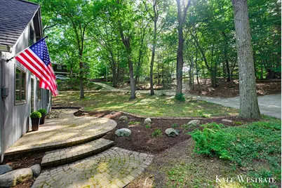 18075 Sunset Drive, Grand Haven, MI 49417 - Photo 29