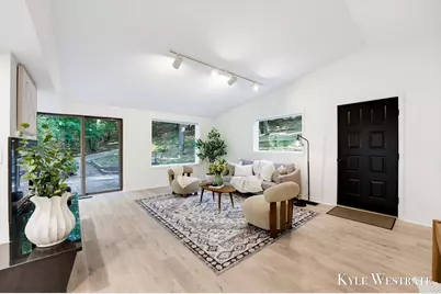 18075 Sunset Drive, Grand Haven, MI 49417 - Photo 5