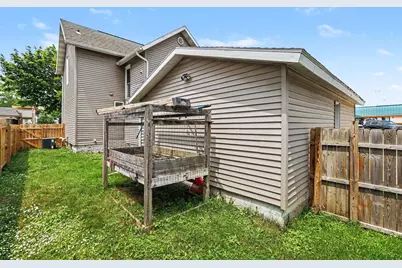 301 Cypress Street, Manistee, MI 49660 - Photo 25